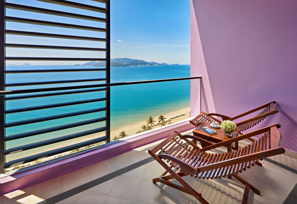 hotel-img